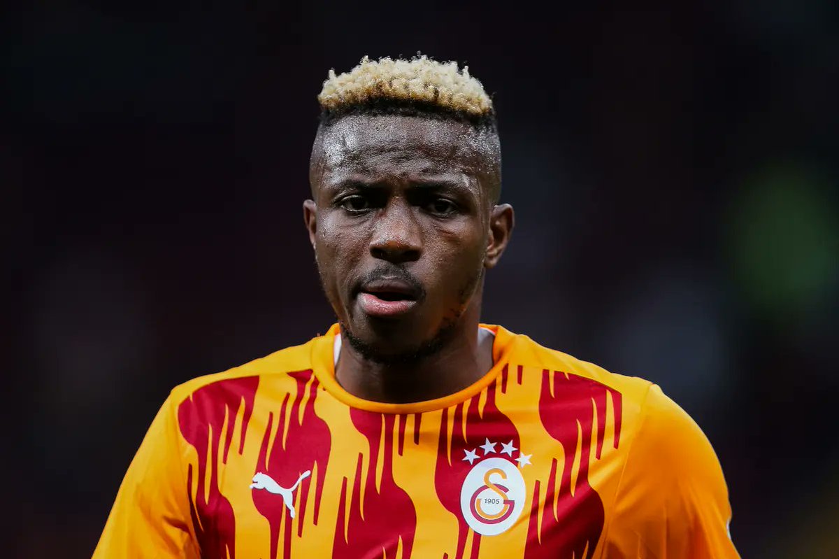 Napoli vice president Edoardo De Laurentiis reportedly received death threats from a Galatasaray fan via WhatsApp: ‘Let Osimhen go or you are finished.’