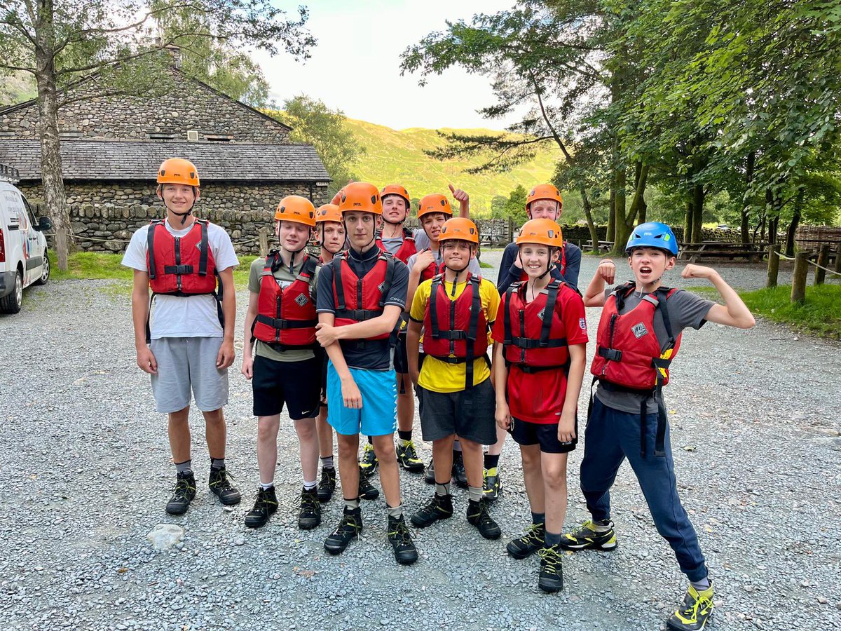holmfirthhigh's tweet photo. Lake District day 1! All having a great time 
#ActivitiesWeek2025 https://t.co/qvExz4mlbl