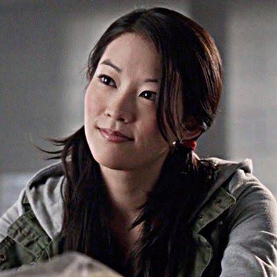 와와와ㅏㅏㅏㅏㅏ 케데헌 루미 성우가 아덴조였어??ㅡ??? 아 나진짜 틴울프에서 보고 반해서 필모 더 없나 찾아보는데 한국에서 볼 수 있는게 거의 없어서 슬펐는데 진짜 아덴 조였다니.... 틴울프에서 아덴조 진짜 매력적인 캐릭터로 나옵니다... 일본인으로 나오긴 하지만여