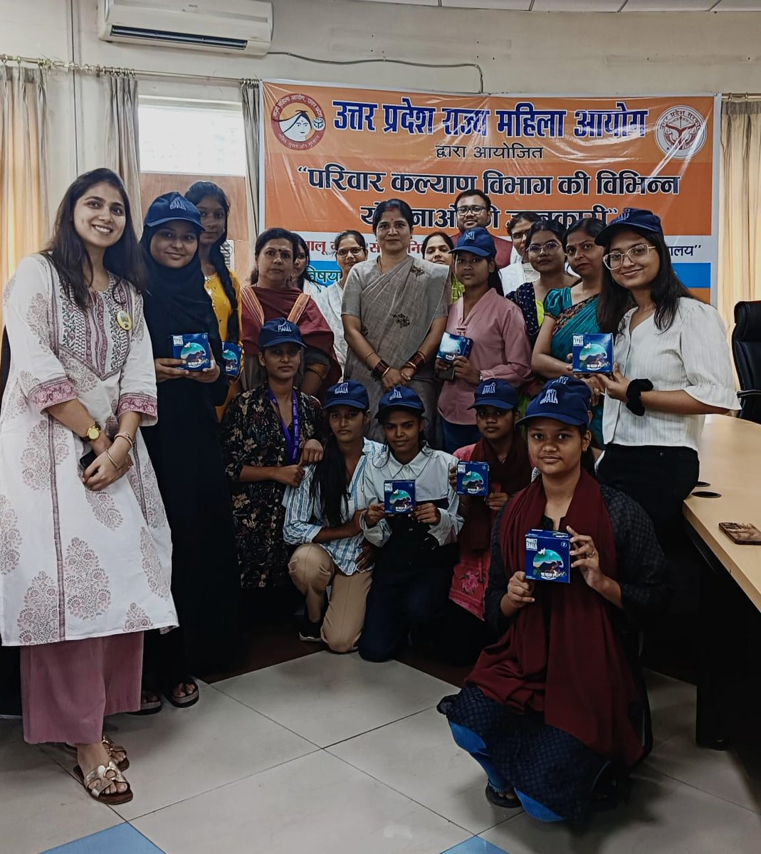 Milaan through its State Level Coalition UPCEG in Partnership with Project Baala launched a 10 Menstrual Hygiene and Health Campaign from UP Mahila Aayog. Ms Ritu Sahi Member Mahila Aayog and UPSCPCR ex-member Dr Shuchita flagged the event on.
