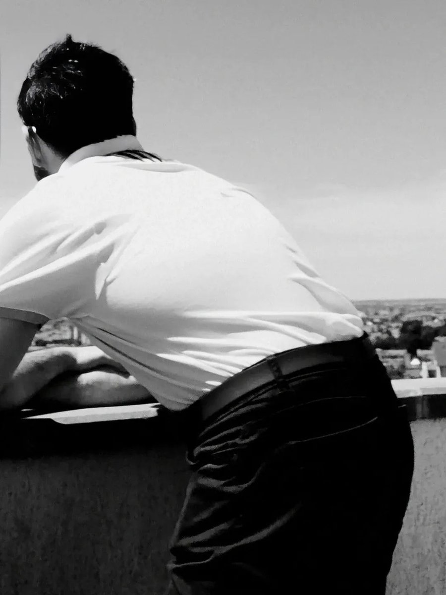 StomaUrgente's tweet image. What is coming is better than what is gone ! 

#lookforwardnotback