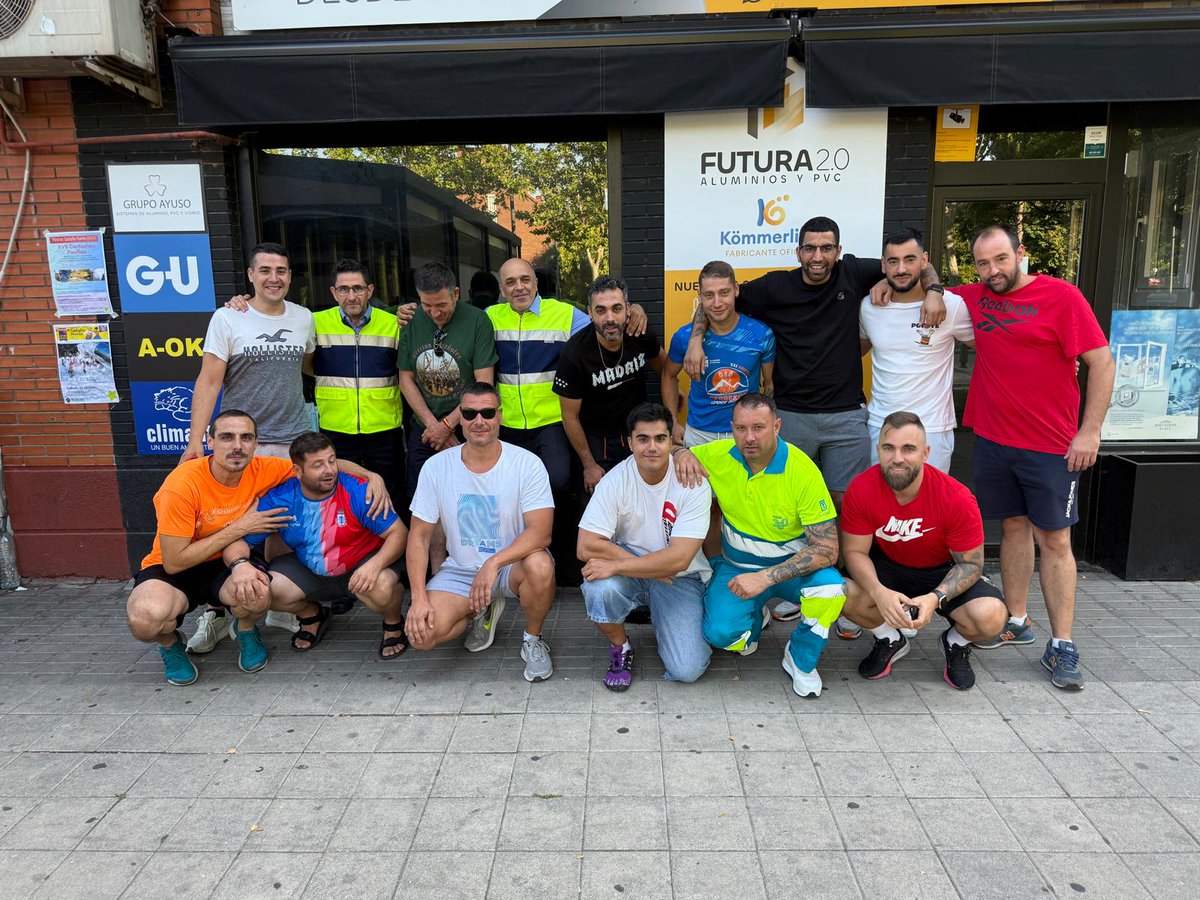 FCC_MA's tweet photo. 🏳️‍🌈 Es un placer haber contribuido al buen desarrollo de las fiestas del Orgullo 2025 #MADO2025

En las fotos, nuestros compañeros del servicio de #RSU que, con su esfuerzo y labor, han hecho que todos los asistentes pudiesen disfrutar de un Madrid limpio, cuidado y diverso 🫧 https://t.co/RjTA6HjJxP