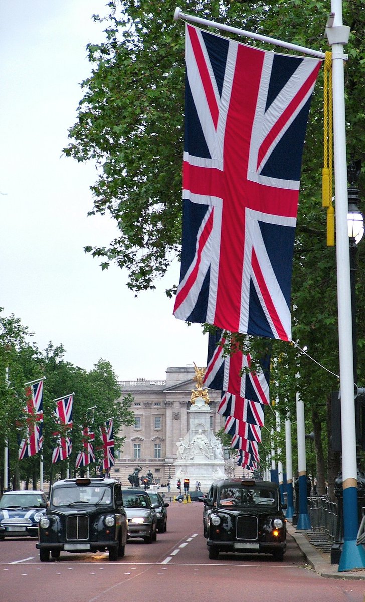 British culture is a legacy. But they are trying to bury it.

BRUV will revive British tradition and protect the things that make this nation great.

VoteBRUV.co.uk 🇬🇧