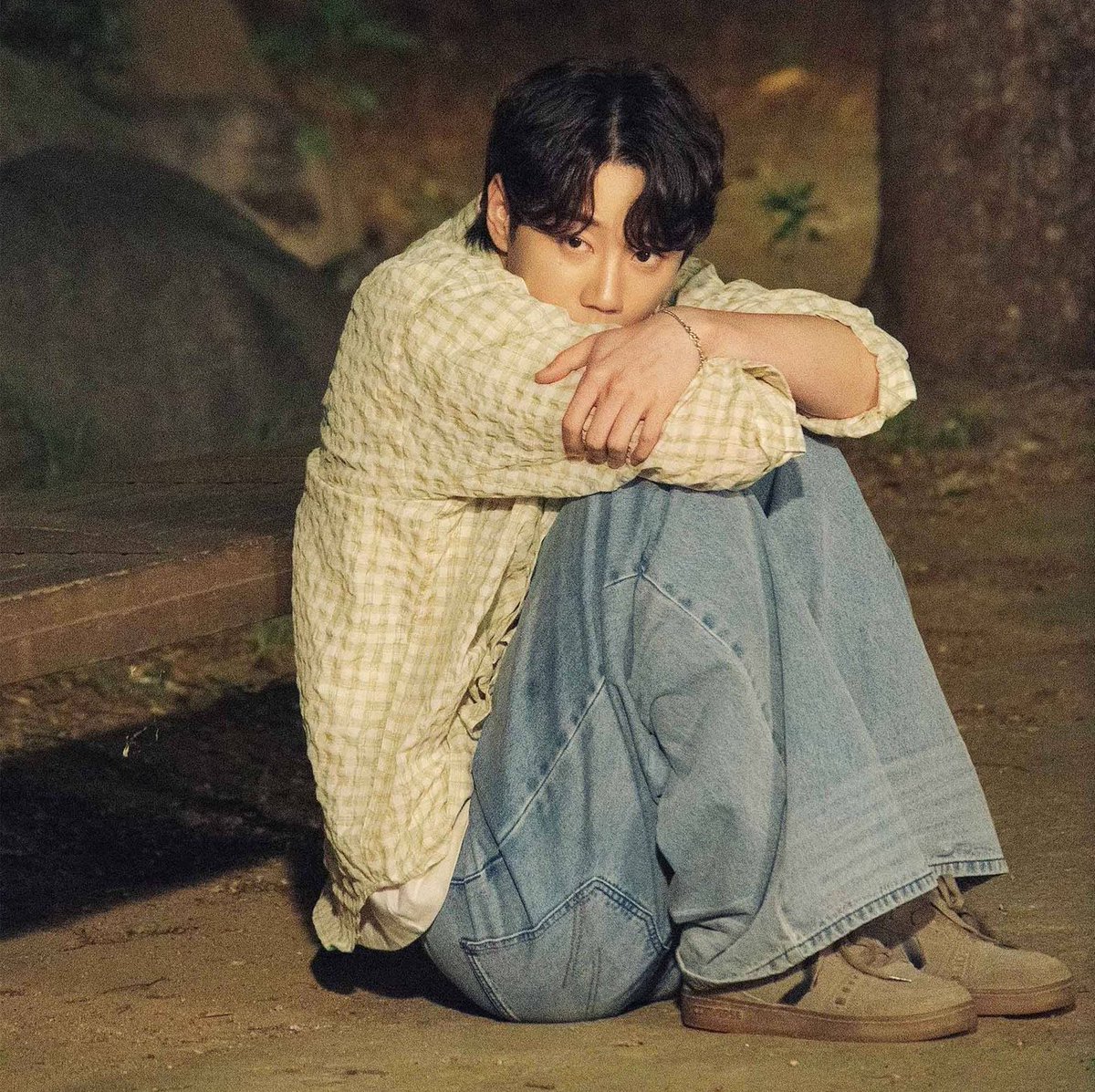 ejunyoungie's tweet photo. HES 185CM BTW😭🫳🫳🫳🫳🫳🫳🫳 https://t.co/b0NRI4RsHi
