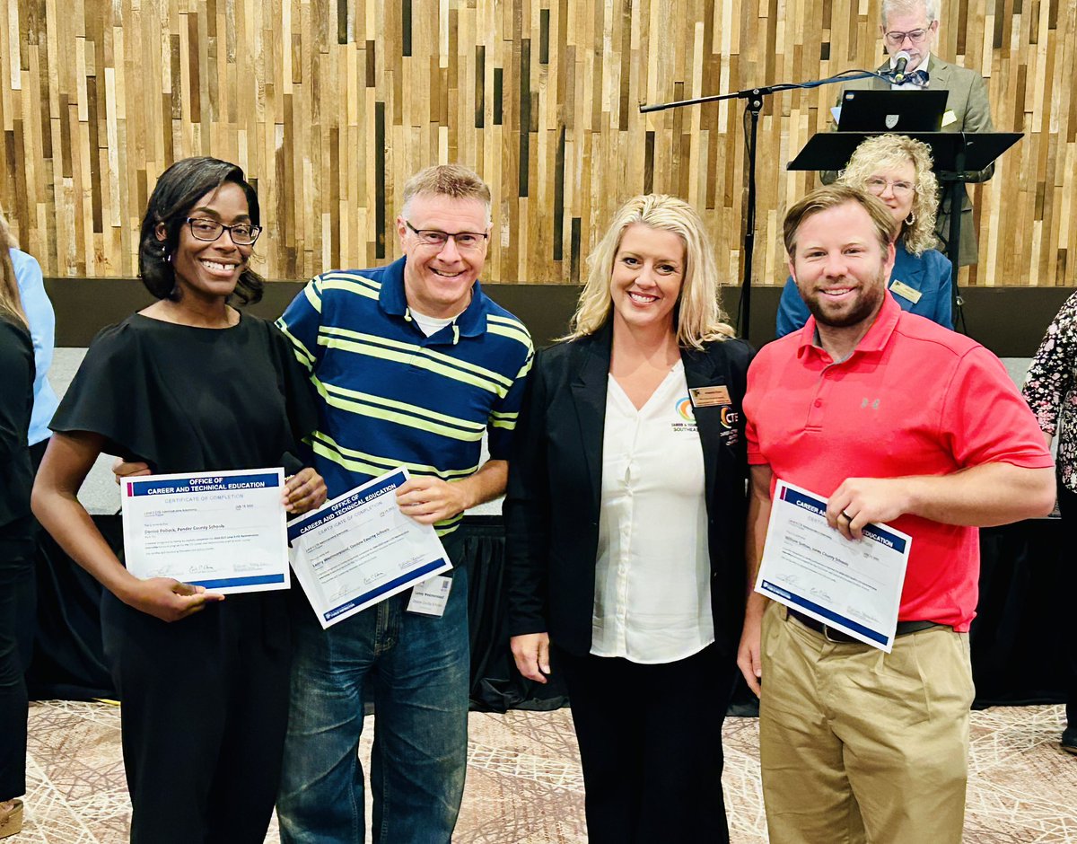 Barbara W. Lee tweet media