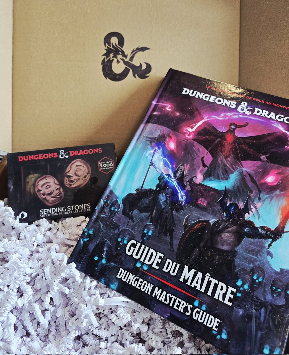 Lynkus 🎲 (@lynkus_) on Twitter photo Nouvel arrivage dans la bibliothèque !
Merci <a href="/Wizards_DnD/">Dungeons & Dragons</a> pour l'envoi du nouveau DMG version FR.
On se fera une review lors du prochain live ensemble 😉
#DNDDMG2024 Nouvel arrivage dans la bibliothèque !
Merci <a href="/Wizards_DnD/">Dungeons & Dragons</a> pour l'envoi du nouveau DMG version FR.
On se fera une review lors du prochain live ensemble 😉
#DNDDMG2024