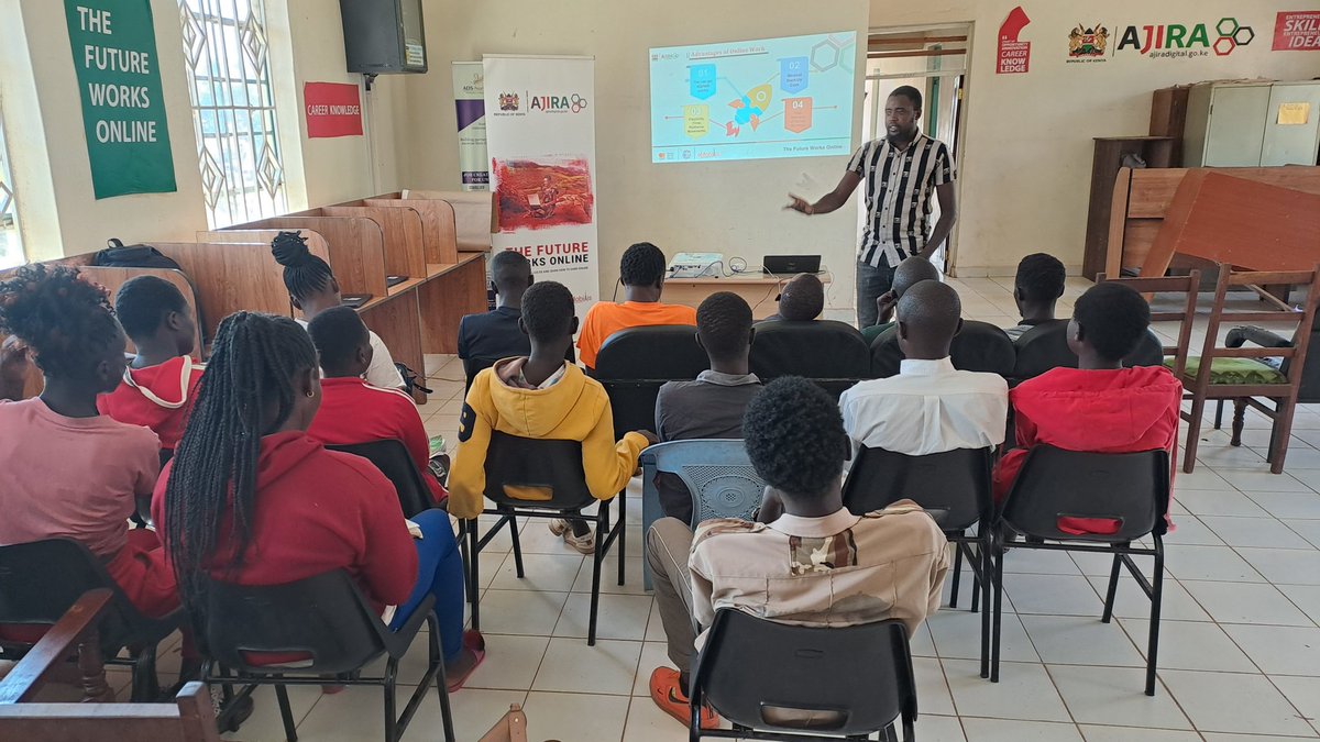 SiwaJnr's tweet image. Today on #WorldYouthSkillsDay, we celebrate the work we do at Makutano YEC under #AjiraDigitalProgram.
 From online &amp;amp; digitally-enabled work to creating platforms &amp;amp; linking youth to various opportunities.We are  proud to shape brighter futures!
#YouthSkills #TheFutureWorksOnline