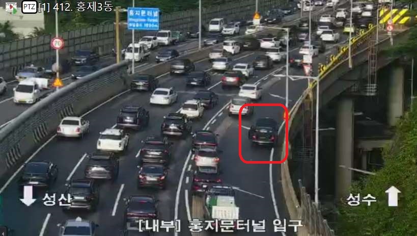 [18:39] 내부순환로 성수방향(홍은→홍지문터널) 4차로 차량고장 소식입니다. 사고지점 주의운행하세요.