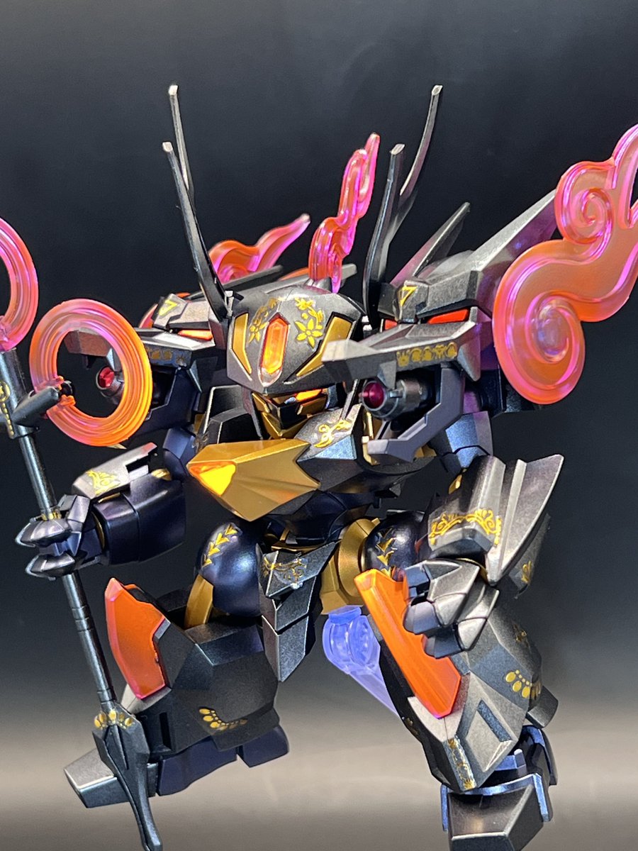 F123_SSCU's tweet image. 三体同時制作ε-(•́ω•̀ )
どれも素晴らしい(≖ᴗ≖ )♡
龍王丸は肩を黒く、皇龍丸は、黒騎士っぽくするつもりが、魔術師の様に
(@_@;)
#魔神創造伝ワタル #神龍王丸 #龍王丸 #皇龍丸