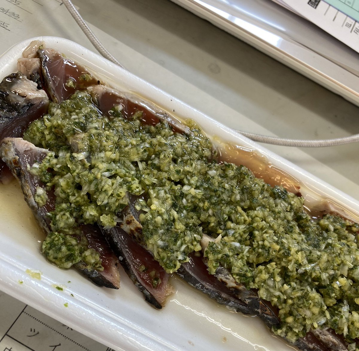 午前中こっち方面予定があったので
久しぶりに麻薬カツオ😁
もう元気に働いてるよ♬.*ﾟ
会計したら
おっ！<a href="/K54859846/">こっちのK</a> さんに会えた😁
入院中の面白エピソードを話してみんなで爆笑ꉂ🤣𐤔
この話は文章では伝えにくいので会った時に話してあげる