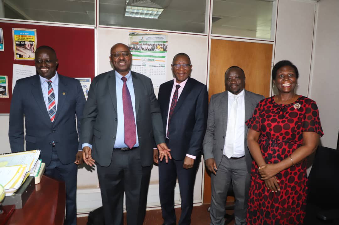aidscommission's tweet image. Today, the Uganda AIDS Commission team, led by the Director of Finance & Accounts, Quinto Rwotoyera, met the Permanent Secretary - Ministry of Local Gov't, Ben Kumumanya, to discuss, on behalf of the DG, strategies for collaboration & partnership to strengthen HIV interventions…
