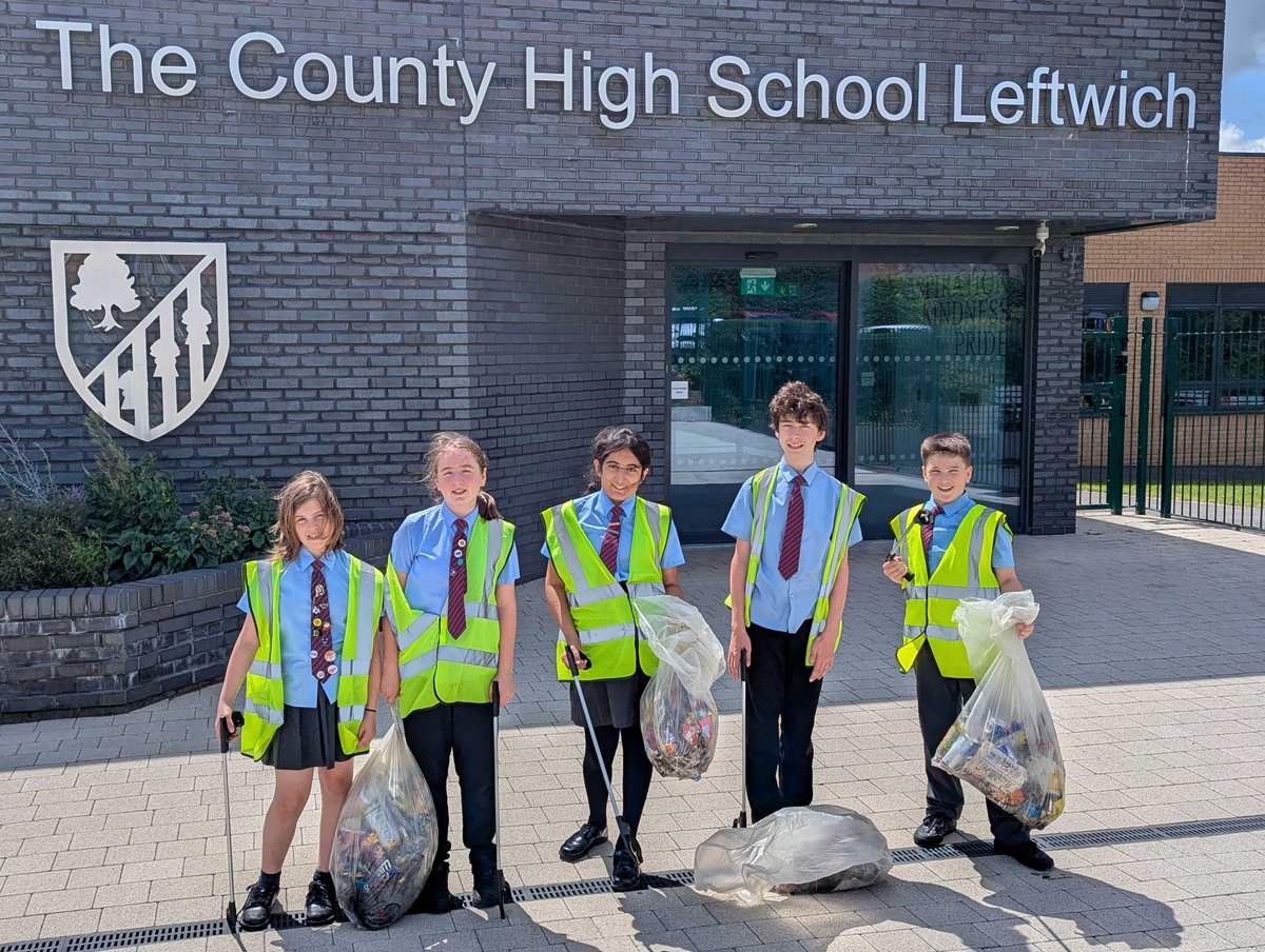 Thank you to our year 7 volunteers who demonstrated kindness and community spirit by completing some litter picking last week.