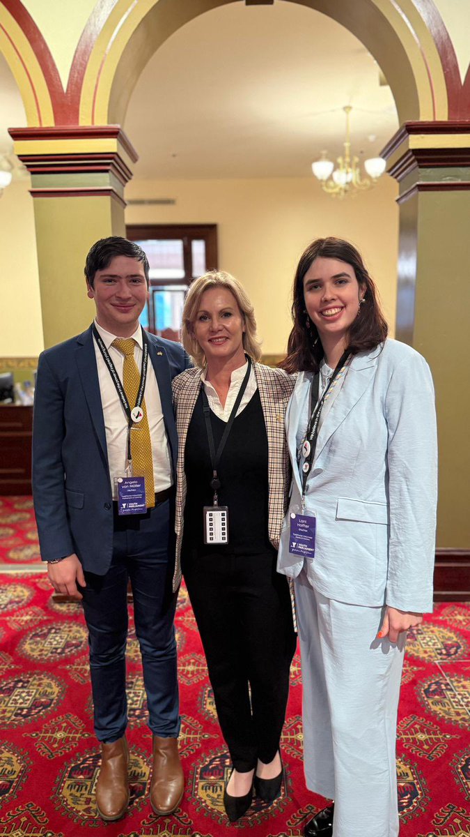 ihaveabluehat's tweet image. It was lovely to catch up with @NicholeOverall today in NSW Parliament