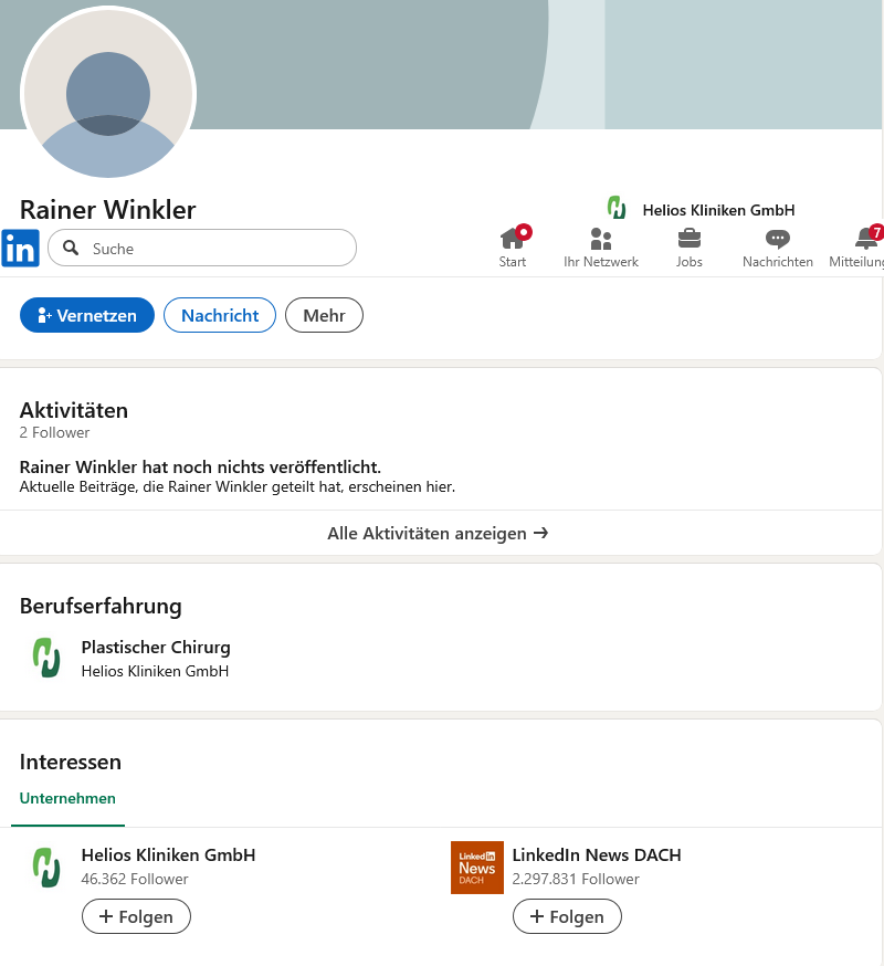 Versch_Krapfen's tweet photo. Da hat er aber zugeschlagen unser verehrter und hochgeschätzer Dr. Ache. Dr.mett der plastischen Chirugie.
#drachenlord
#witzbolde https://t.co/MixIqaGOF0