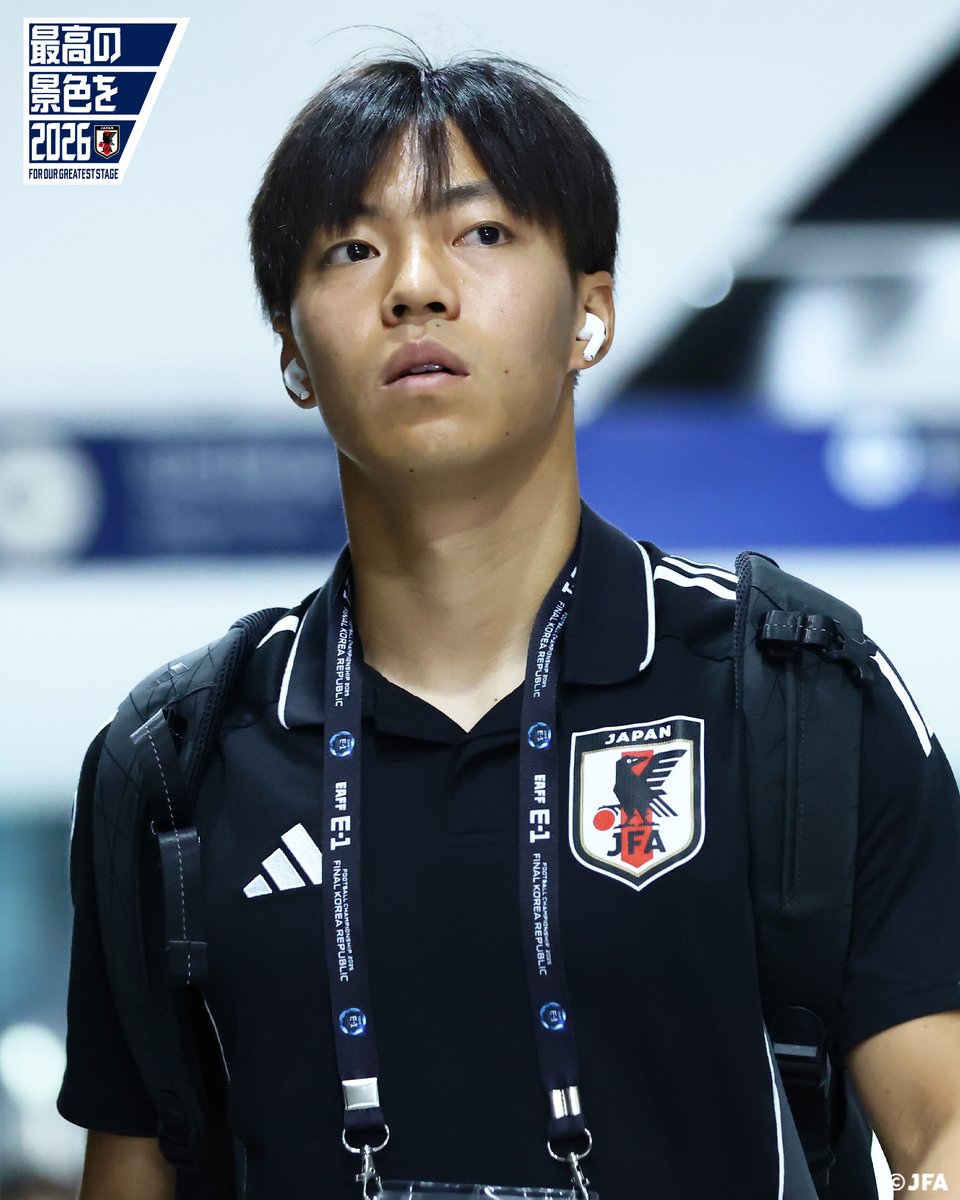 キックオフまで あと30分⏳ 𝗦𝗔𝗠𝗨𝗥𝗔𝗜 𝗕𝗟𝗨𝗘がスタジアムに