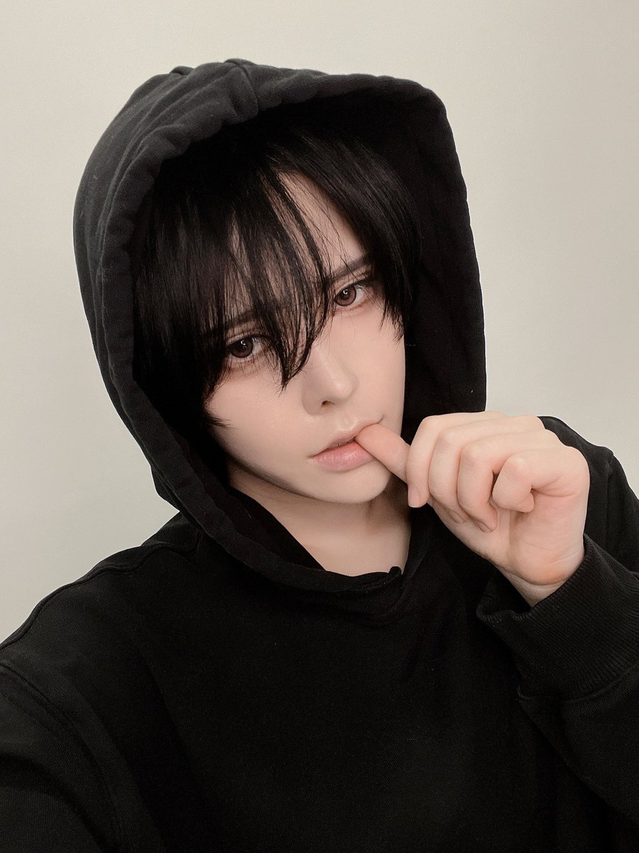 음침한 모습으로 푸는 행사 후기🖤

naver.me/Gvc76KMb