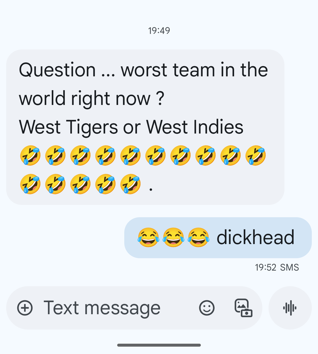 amity075's tweet photo. Big brothers never stop picking on little brothers 😂😂 #smartarse #westindiesvaustralia #weststigers https://t.co/GaGH9mdTAR