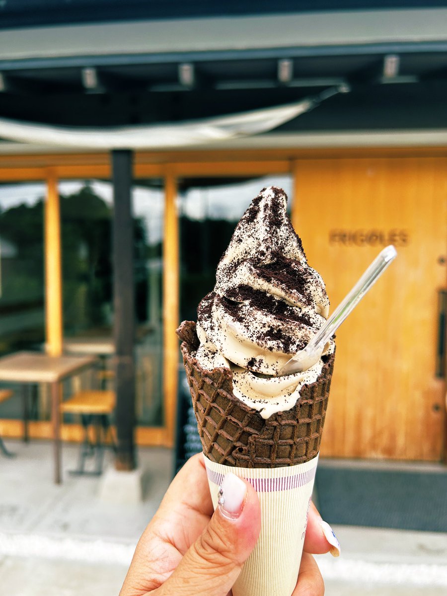 mayahime_0221's tweet photo. 泉スマートETC近くにある☝️
『FRIGOLES』
𝐂𝐨𝐟𝐟𝐞𝐞&𝐁𝐫𝐞𝐚𝐝
にて😋
⭐️コーヒーソフトクリーム🍦
#FRIGOLES https://t.co/xkWvuDNFCF