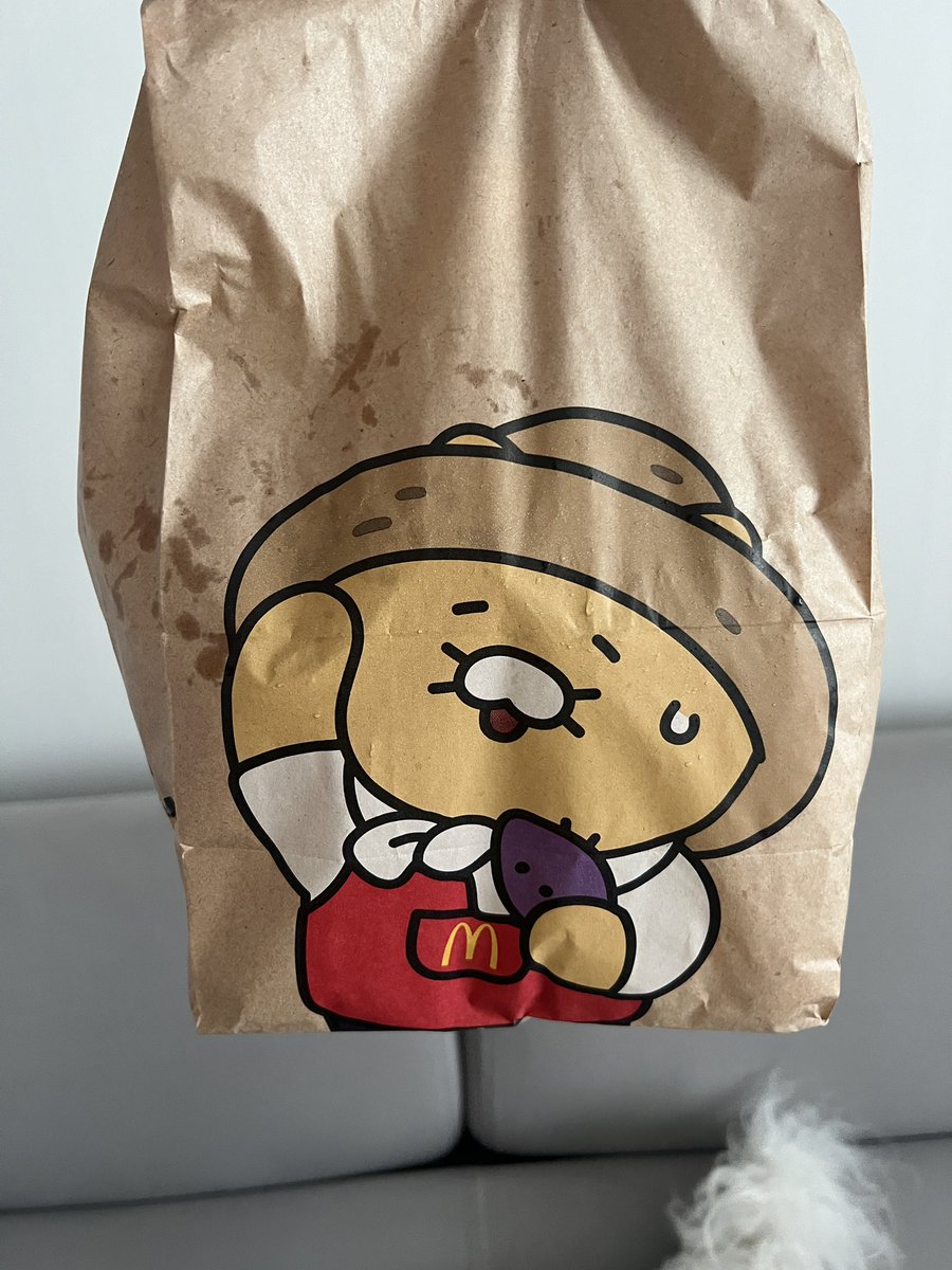 123561230A's tweet image. 야호
나두 드디어 맥날익산고구마어쩌구버거를
먹어보았다네
여친네 어머니랑 둘이 똑같은거 시켜서 먹음
어머니가 엄청 맛있다고 감탄하심ㅎㅎ
나두 맛있었다
역시 고구마는 최고야🍠