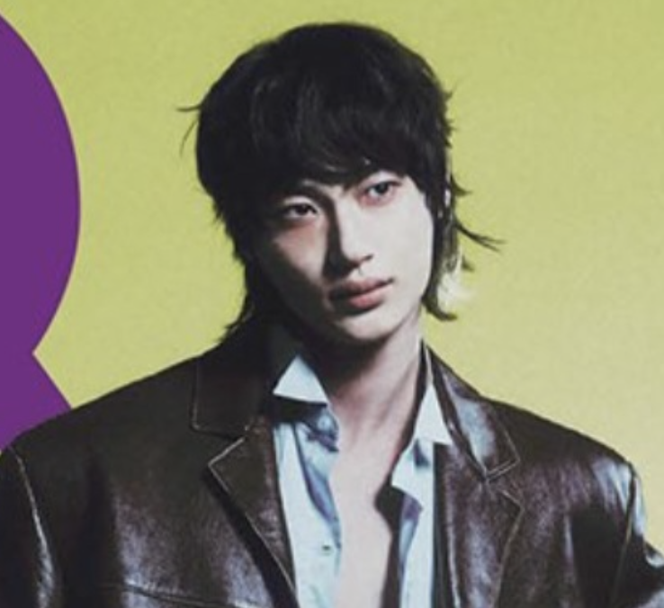 뒷머리 브릿지 넣은거야?