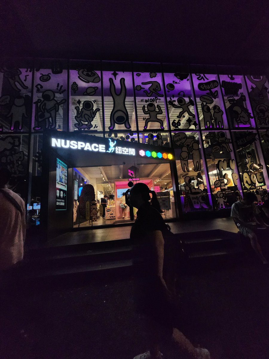 miumiusoup's tweet photo. Went to an artist space in chengdu and left heavily inspired (^.^) https://t.co/Y9KAyhRNwy