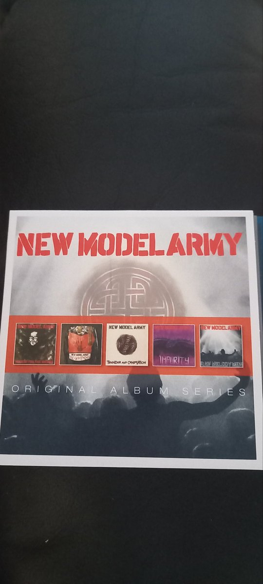 Have a great Tuesday everyone, stay safe, look out for one another and ROCK FOREVER 🎤 🎙 🎸 🎸 🥁 ☕️ 🍵 🥤🧋😎🤟