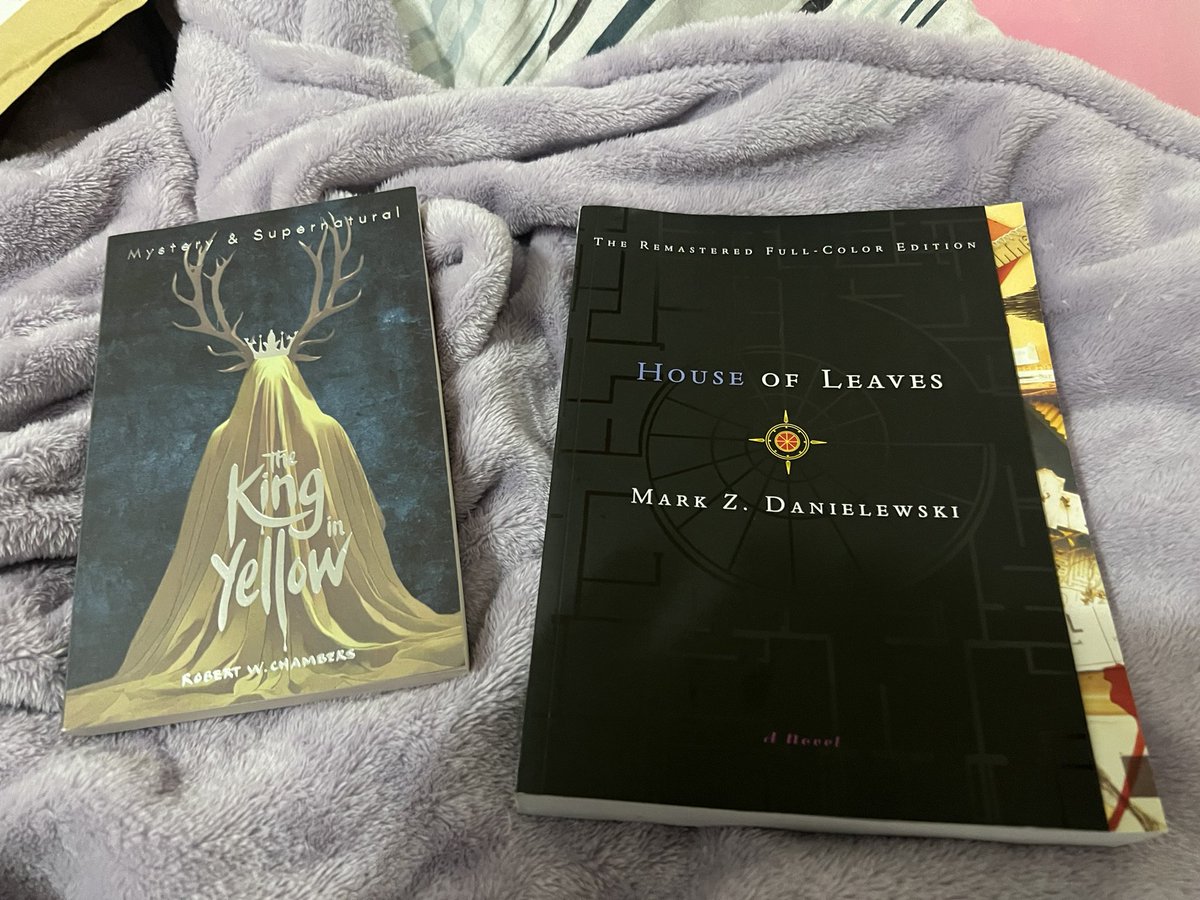 The books i ordered arrived early! YIPPEE