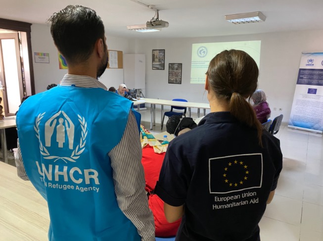 echo_Europe's tweet image. The EU 🇪🇺 will continue to bring life-saving humanitarian aid to refugees in Türkiye 🇹🇷.
With its humanitarian partner @UNHCRTurkiye, @eu_echo supports protection activities so the refugees can get legal assistance to access services and rights.