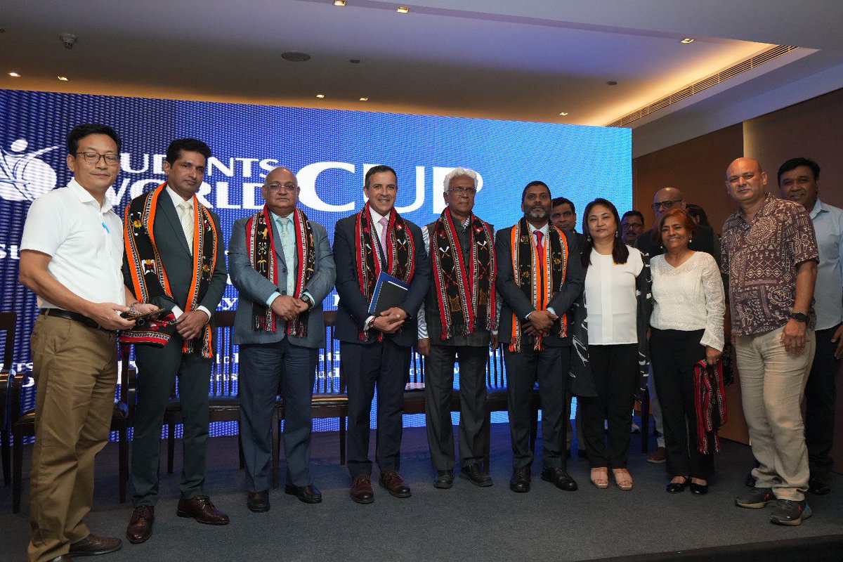 Minister Abdulla Rafiu attended the international launch of the Students World Cup held on 12th July 2025, in New Delhi as special guest.
In this event, Minister Rafiu unveiled the official catalogue of the Students World Cup and expressed his support for the revolutionary global