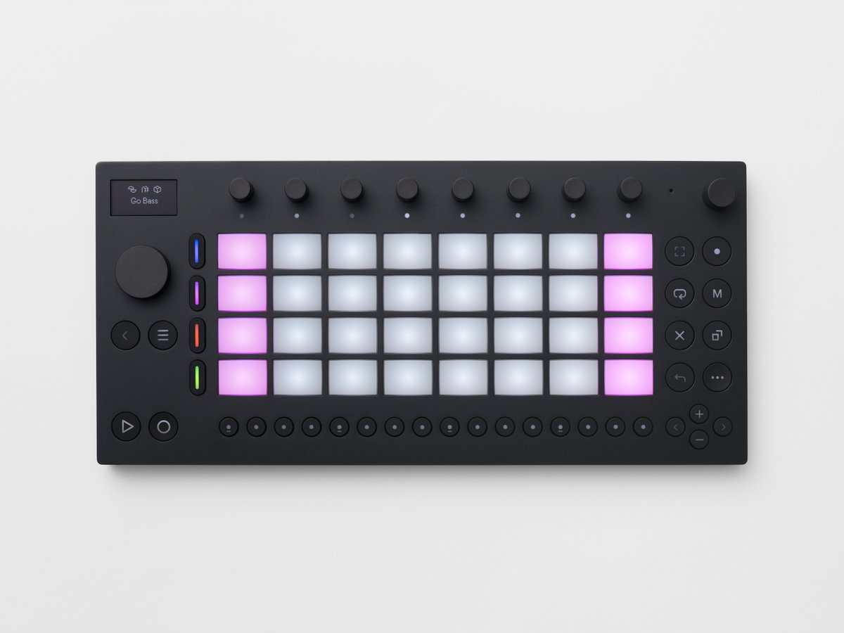 shima_nagoya's tweet image. Ableton Move、当店にて展示&在庫ご用意しております♪
1,500を超えるサウンドを内蔵、内蔵マイク・本体スピーカー搭載、最大4時間のバッテリー駆動にも対応と充実したファンクションで、思いついた音楽のアイデアをその場で形にできるグルーヴボックスです!
shimamura.co.jp/shop/nagoya/ar…