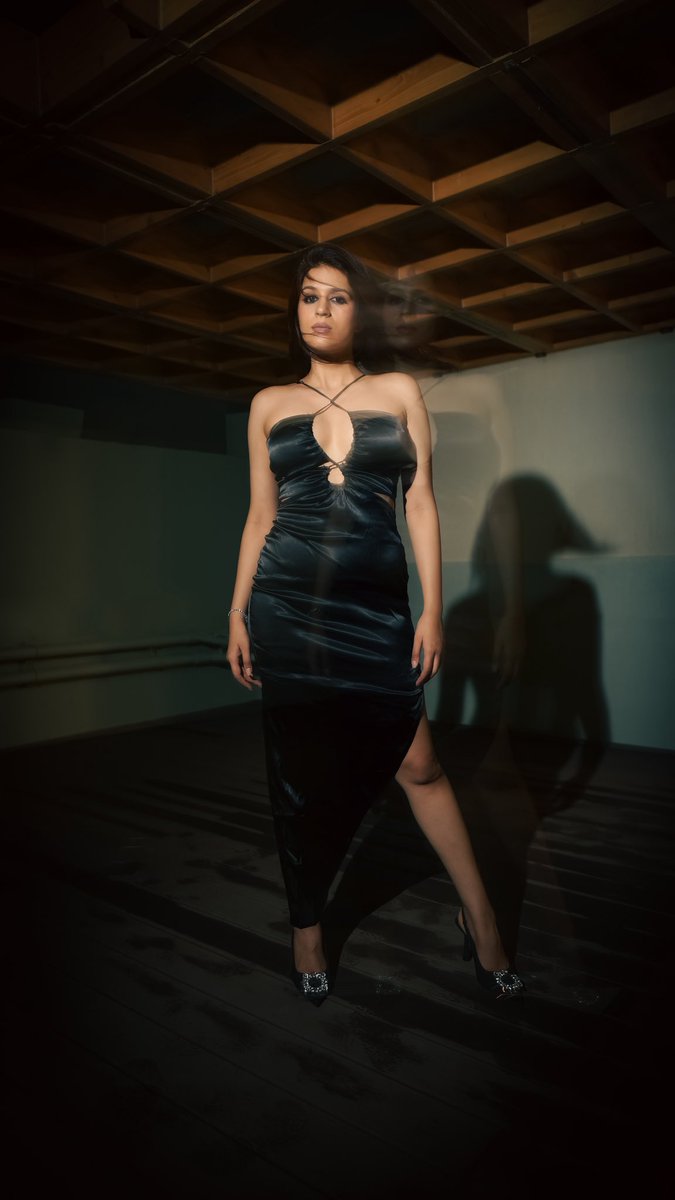 shraddhadas43's tweet image. Dark mode 🎩
Shot by : @rt_studioz
Styled by : @ajinkya_abraham
Makeup : @raashikashetty
Jewellery : @the_jewel_gallery
