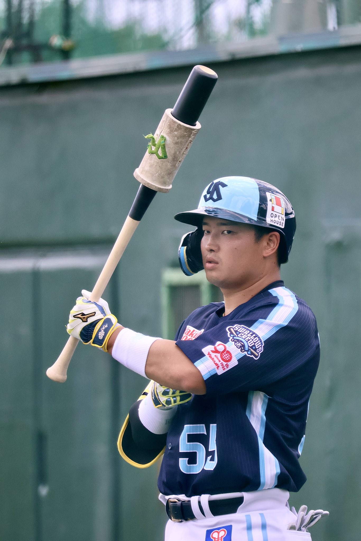 EPOCH 2022 東京ヤクルトスワローズ ホロスペクトラ 村上宗隆 【公式通販】