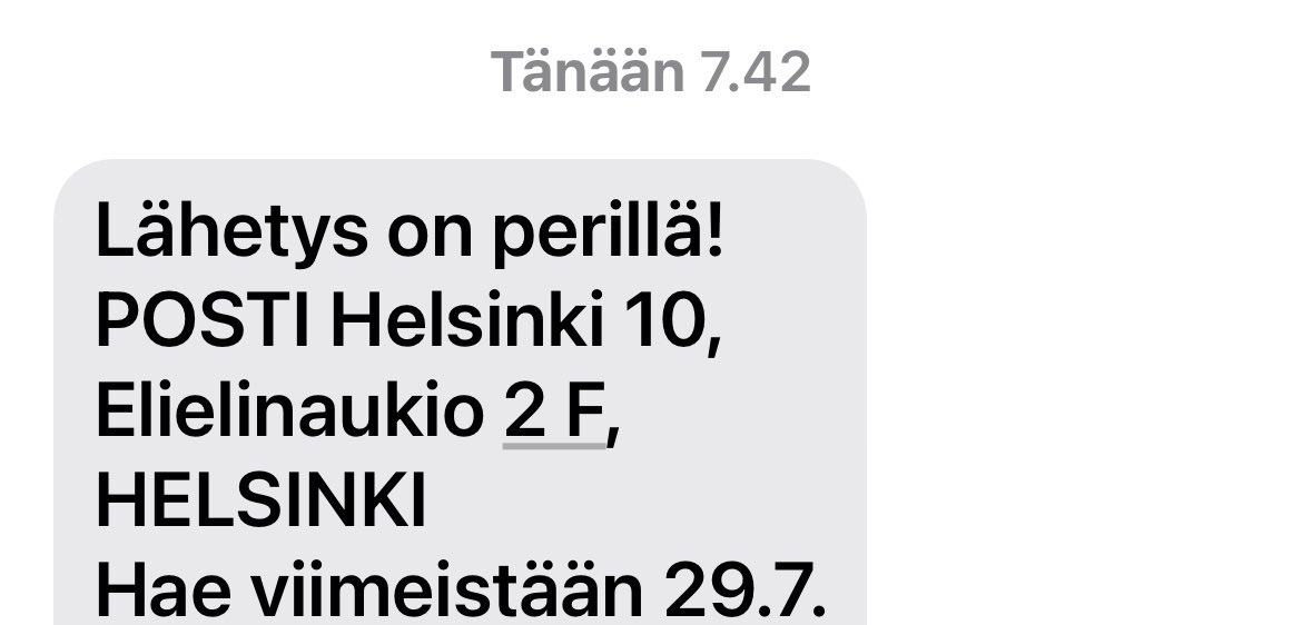 Lähetys oli vapautettu tullien jälkeen kuljetettavaksi pääpostiin 4.7.

Tänään, 11 päivää myöhemmin, se on haettavissa.

<a href="/Postigroup/">Posti</a> , WTF? Step your game up.