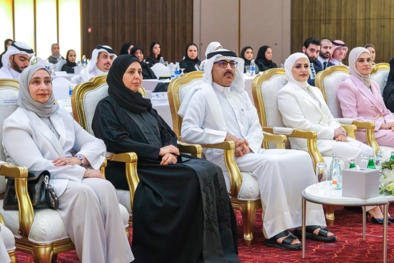 📣 تُجري <a href="/UNESCO/">UNESCO 🏛️ #Education #Sciences #Culture 🇺🇳</a> و<a href="/UNESCOstat/">UNESCO Institute for Statistics</a>، بالشراكة مع وزارة التربية والتعليم ومجلس التعليم العالي في #البحرين، ورشة عمل لمدة ثلاثة أيام لتعزيز إعداد التقارير المتعلقة بالبحث والتطوير، بما يتماشى مع ا مع الغاية 9.5 من #أهداف_التنمية_المستدامة #أهداف_التنمية_المستدامة #الابتكار #التعليم