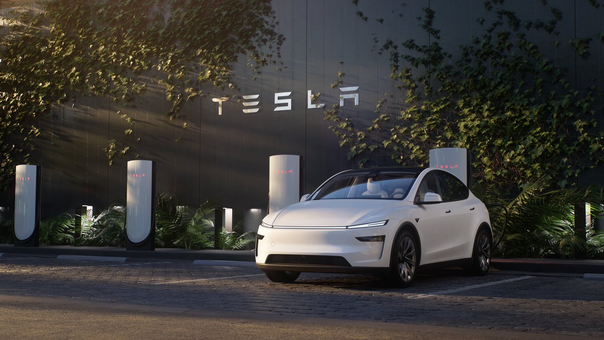 Girish Karkera (@karkeragirish) on Twitter photo Finally, Tesla is in India with their showroom now open at BKC, Mumbai. Starts at ₹61 lakh on-road for the RWD model (500km range) and up to ₹69 lakh for the long range model. Deliveries start next quarter. More on <a href="/carandbike/">carandbike</a> <a href="/carandbikehindi/">car&bike हिन्दी</a> Finally, Tesla is in India with their showroom now open at BKC, Mumbai. Starts at ₹61 lakh on-road for the RWD model (500km range) and up to ₹69 lakh for the long range model. Deliveries start next quarter. More on <a href="/carandbike/">carandbike</a> <a href="/carandbikehindi/">car&bike हिन्दी</a>