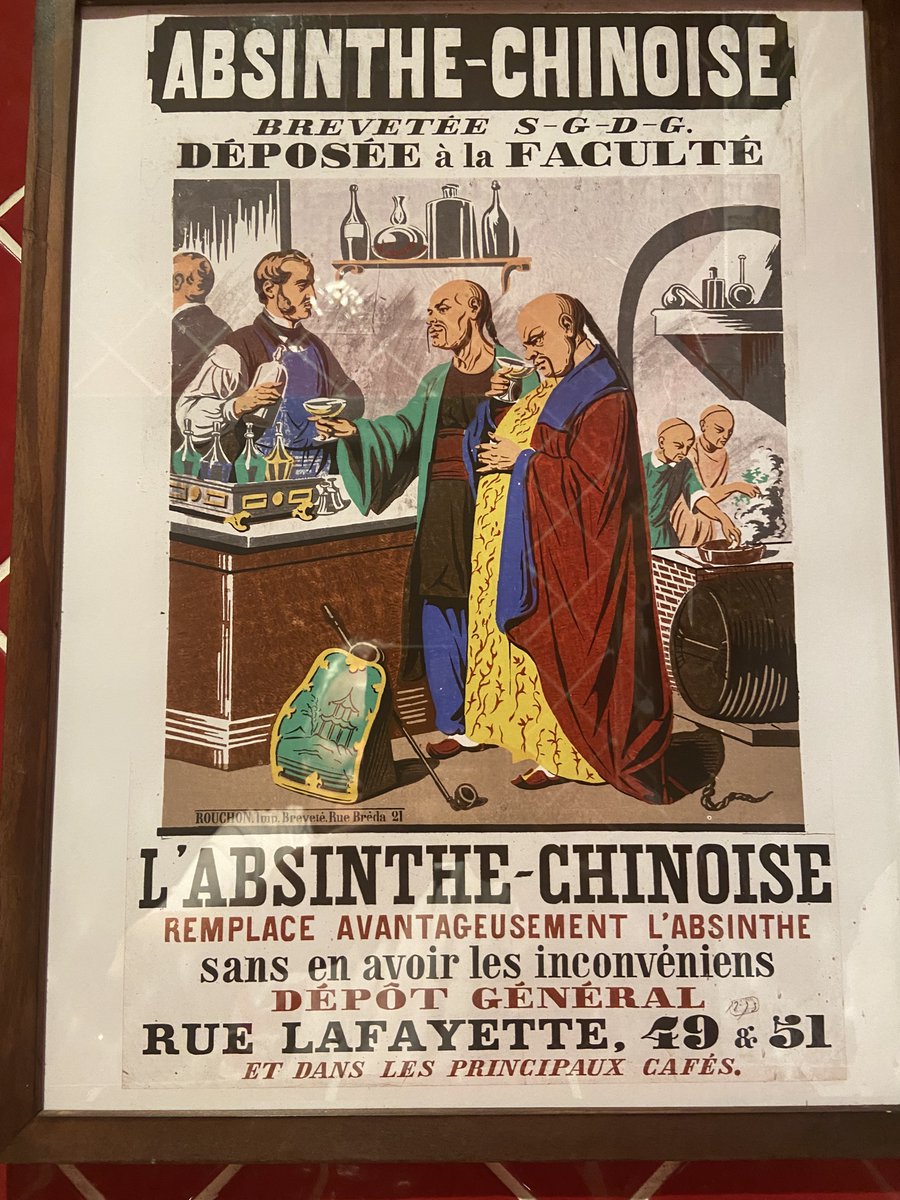 Summer in Paris is perfect to discover new places in the #CityofLight like romantic reopened #bistrot in Montmartre. The 1879 @lebonbock_montmartre serves hearty cuisine like huge bonemarrow paired with this elegant #Burgundy. They also have a terrific selection of #Absinthes!