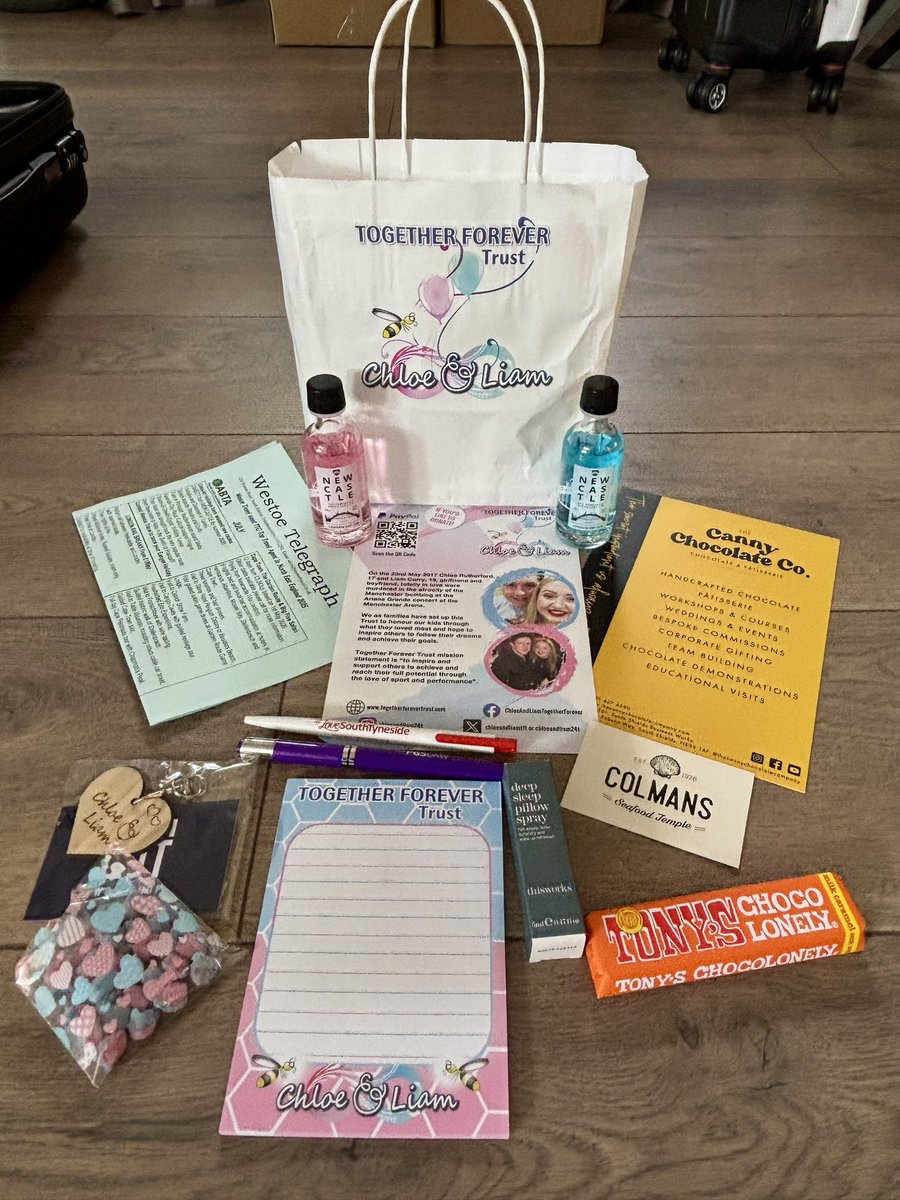 chloeandliamtft tweet media