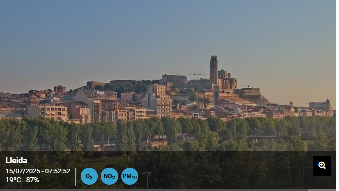 Bon dimarts! Sol i nuvolades de tarda al Pirineu. Ara els 🌡 marquen: 

15º a #Bossòst
19º a #Rialp i #SantLlorençdeMorunys
20º a #ColldeNargó
21º a #Lleida i #Bellpuig
22º a #LesBorgesBlanques, #Alfarràs i #Llimiana

Consulta la previsió 👉 3cat.cat/el-temps/dimar…
