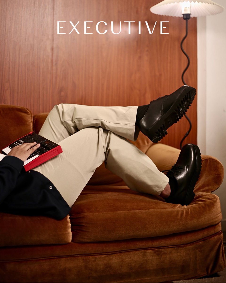 Before the song drops, the story begins with a look.

Styled by EXECUTIVE from the hat to the pants, every piece reflects the mood of #SeasonKedua.

This is just the surface. The real story’s coming.

📷: <a href="/piokharisma/">Sam Oip</a> 

#NewSingle #ComingSoon #EveryoneExecutive