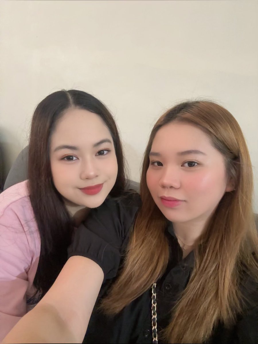 kateellainec's tweet photo. 👯‍♀️ https://t.co/PSYvyA8wFF
