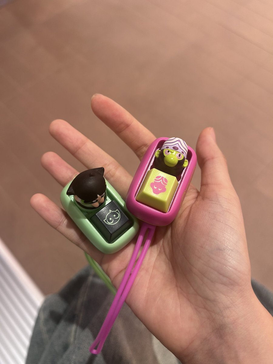 파워퍼프걸 키캡 키링 샀는데. . .
버블이랑 교환 하실 분🥹🥹🥹