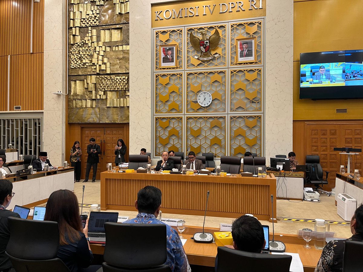 Hari ini, HuMa jadi pembicara dalam forum RDPU Komisi IV Membahas Revisi UU Kehutanan.

Ikuti siaran langsungnya di sini ya:

youtube.com/live/fXpCyo4Tr…

Bahan paparan HuMa dapat dilihat di sini:

huma.or.id/isu-strategis/…

#HukumUntukRakyat #RUUKehutanan