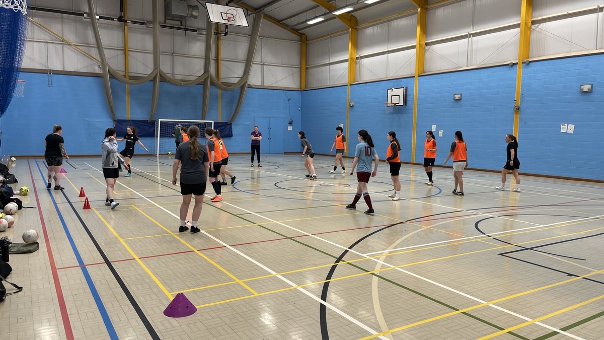 Bootham Ladies Futsal Preseason Starts Tonight!
Location: St Peter’s School, York
Time: 7:00 PM – 8:30 PM
Cost: £5.00
FREE for all triallists!
Come along, get involved, and kick off the new season with us!
#lionesses #england #soccer #futsal #girlsfutsal #football