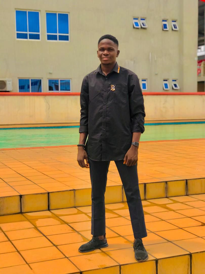 abrahamofthings's tweet image. Recently, a content creator named Peller, who only finished secondary school, made headlines by saying he wants to hire two cameramen with Master’s degrees.