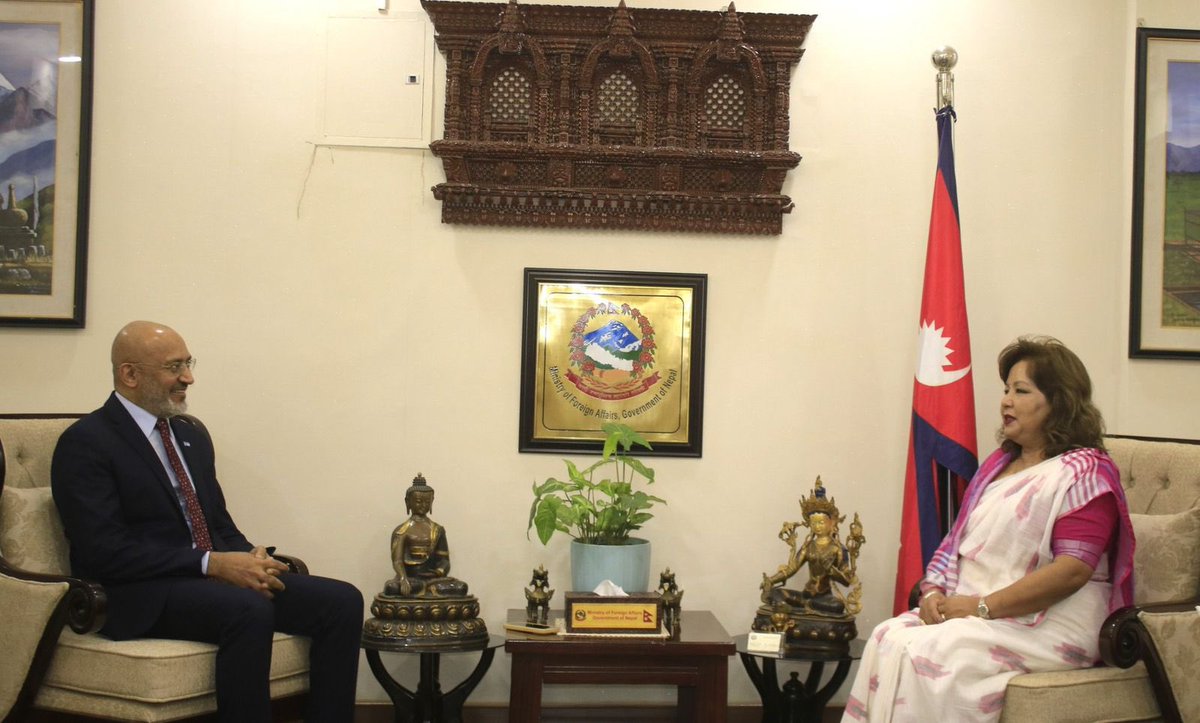 Mr. Riaz Yasin Khan Lodhi, newly appointed WFP Representative to Nepal, presented his credentials yesterday.

Matters related to Nepal-WFP partnership, including strengthening food security, were discussed on the occasion.