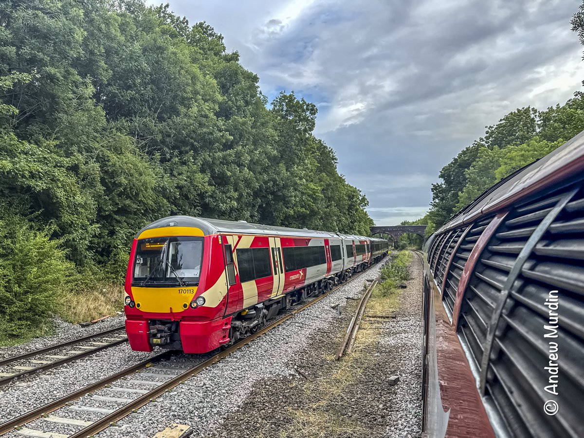 Andym13's tweet image. #TurbostarTuesday
Newley refurbished 170113 passes me at Wigston. Not sure how long back in traffic but looking mint. I’m waiting time on 37884.
