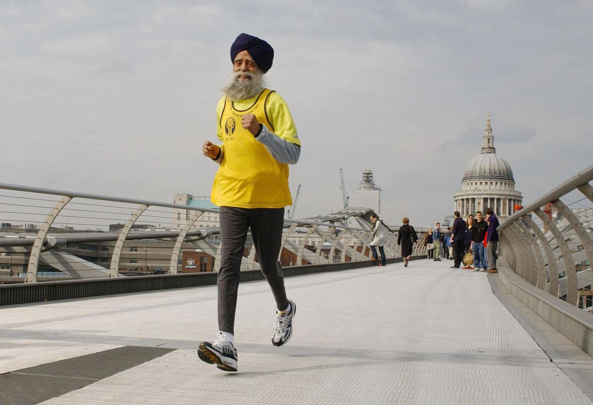 Saddened by the demise of Fauja Singh. He was said to be 114 but more impressive than that was his incredible tenacity and sheer hard work. He ran over 100 marathons and raised a lot for good causes. Thank you for inspiring us all. You have truly moved mountains. 

#faujasingh