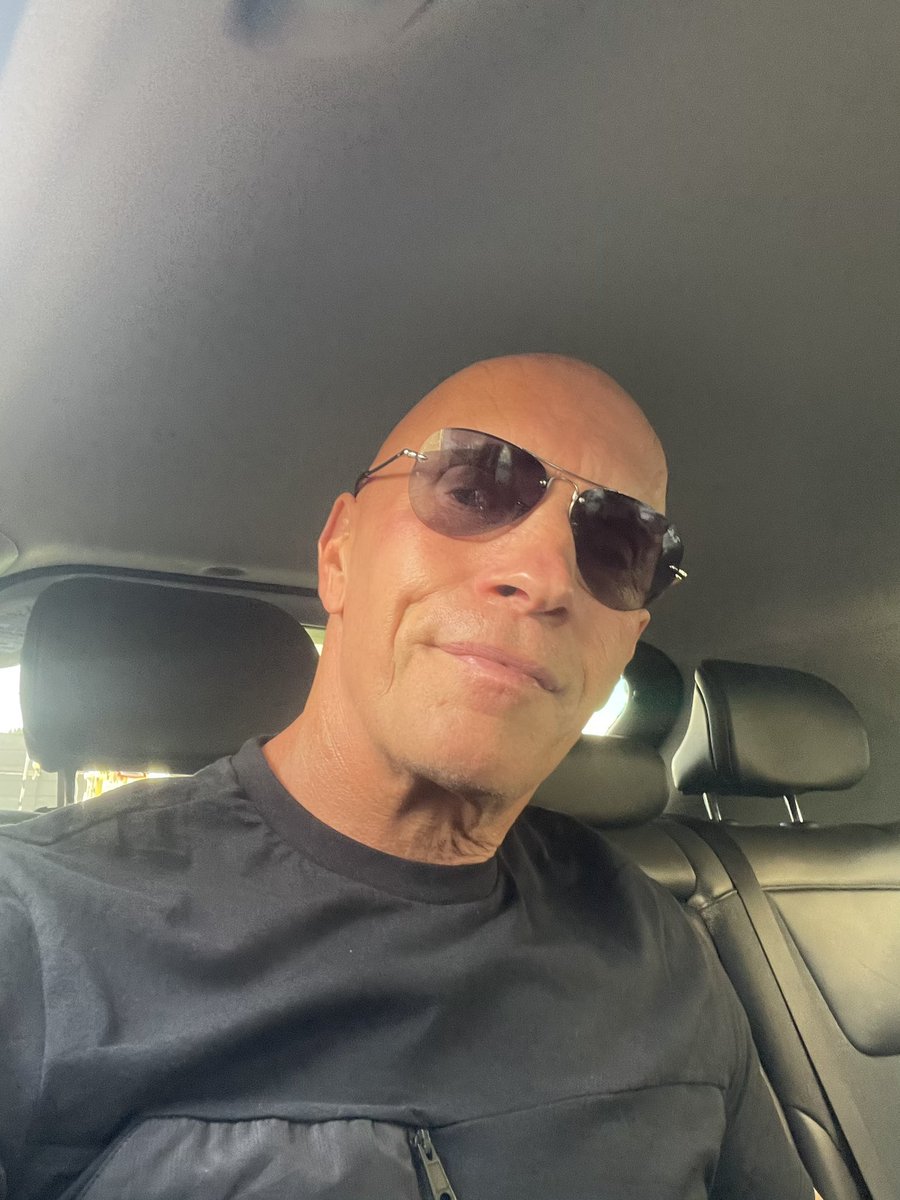 paulhannaford's tweet image. On route 🚖 change a few hundred very young 👫 minds #essex 💪🏻 #WECARE ❤️😊