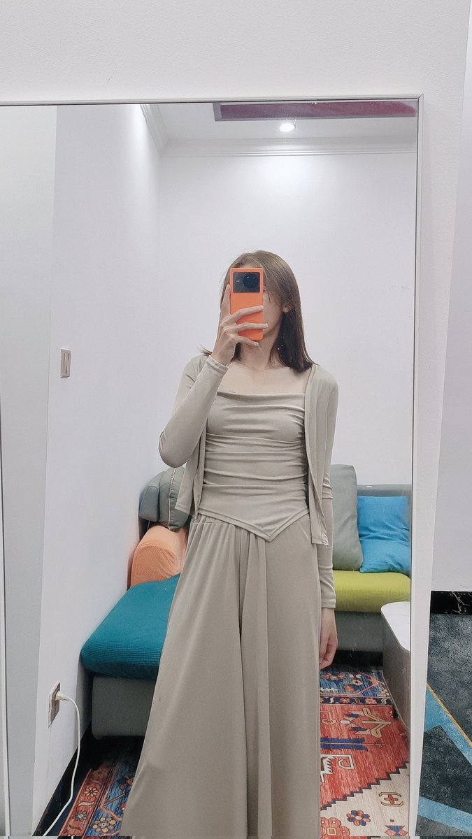 cheng琳 (@hanchen61974378) on Twitter photo 