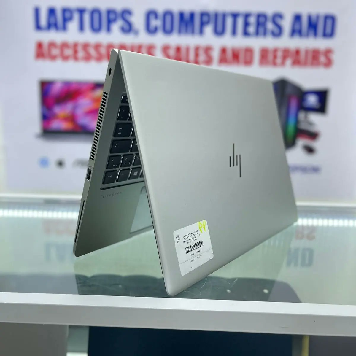 rickfton's tweet photo. Hp Elitebook 745 G6 AMD RYZEN 7 pro 16GB RAM 512GB SSD with 2GB RADEON GRAPHICS @ ksh 38,000
Call/ whatsapp us on : 0111 787 140 
📍Location:Moi Avenue, Rahimtulla Trust Building, opposite Bihi towers, 2nd floor, right wing, shop 32B
#HalfTam #revolution #MpsVisitingDay https://t.co/hbrg7Xjgxh